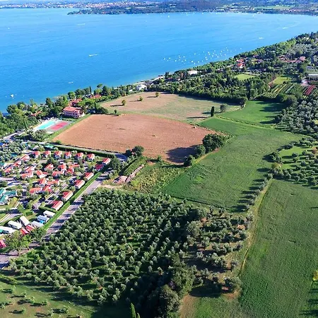 皮安特勒露营地 4* Moniga del Garda