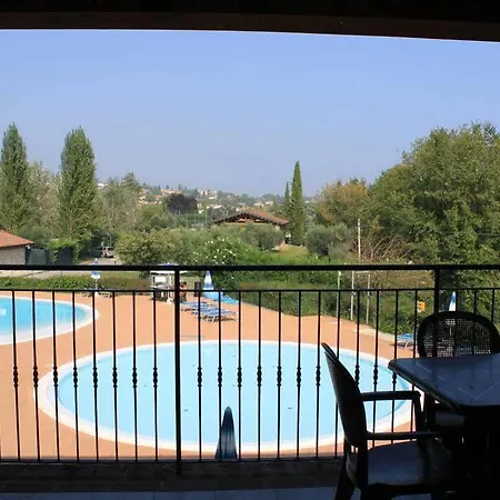 皮安特勒露营地 4* Moniga del Garda